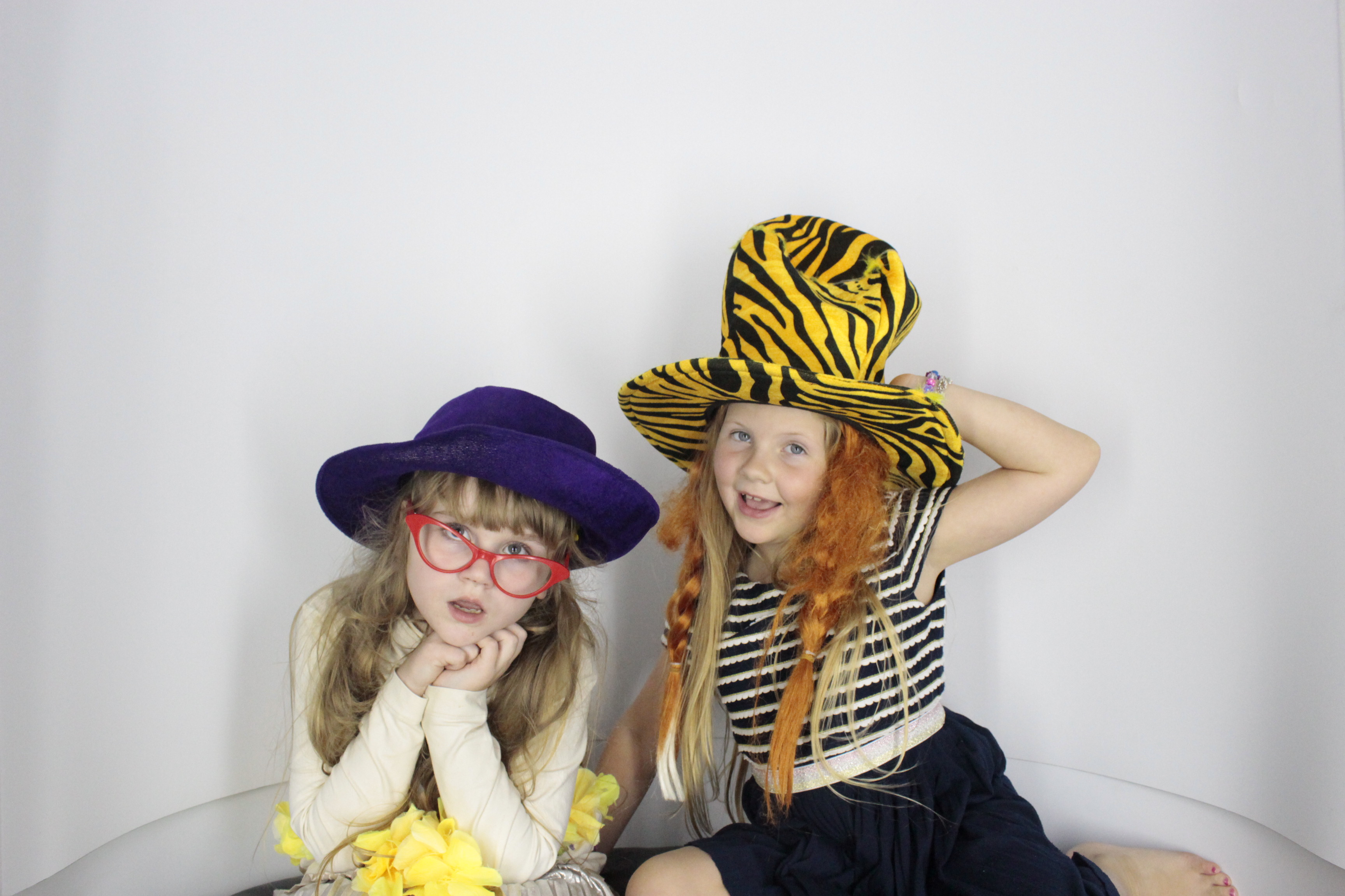 Nadine 40th Birthday  | View more photos from the event at gallery.myphotoboothexperience.co.uk/u/MyPhotoBoothExperienceLtd/Nadine-40th-Birthday